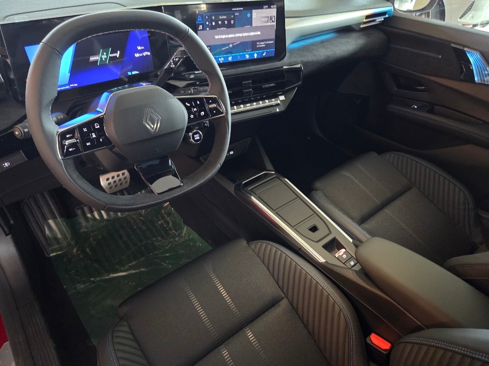 RENAULT Clio 1.8 E-Tech Esprit Alpine-image-10