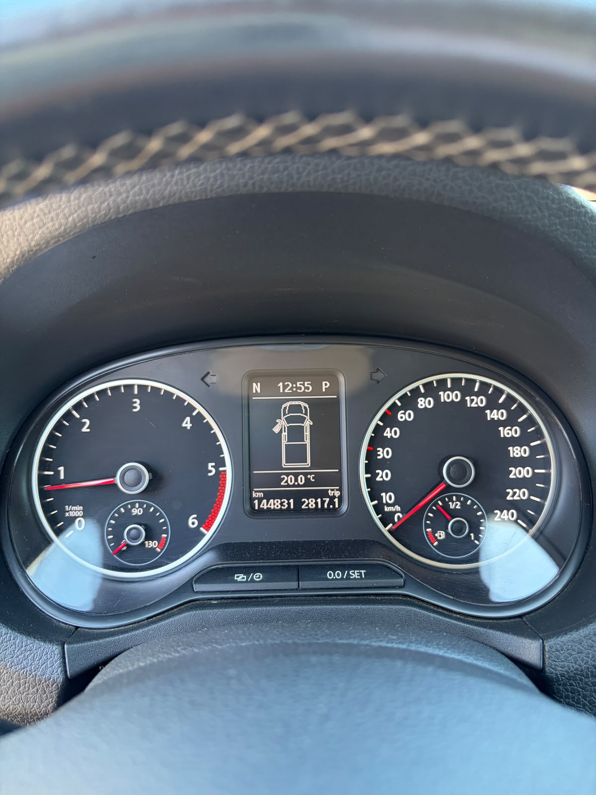 VW 2.0 TDI 180 Highline 4m-image-4