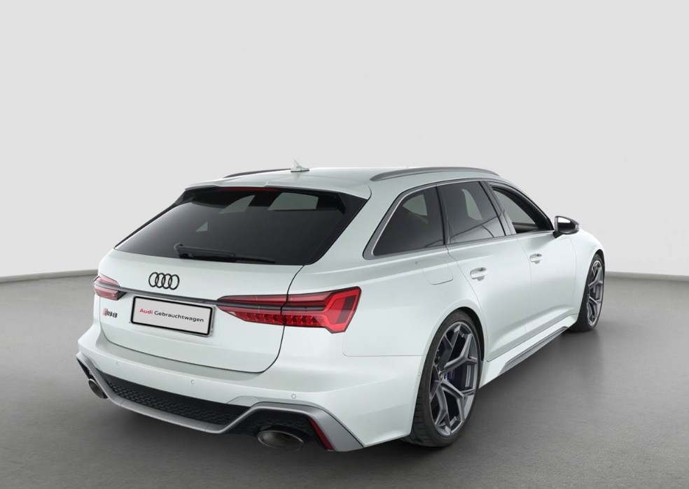 AUDI RS6 Avant 4.0 TFSI V8 Performance quattro-image-3