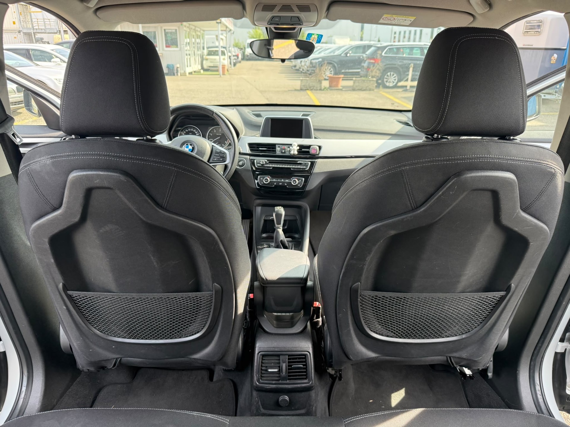 BMW X1 xDrive 18d Sport Line Steptronic-image-9