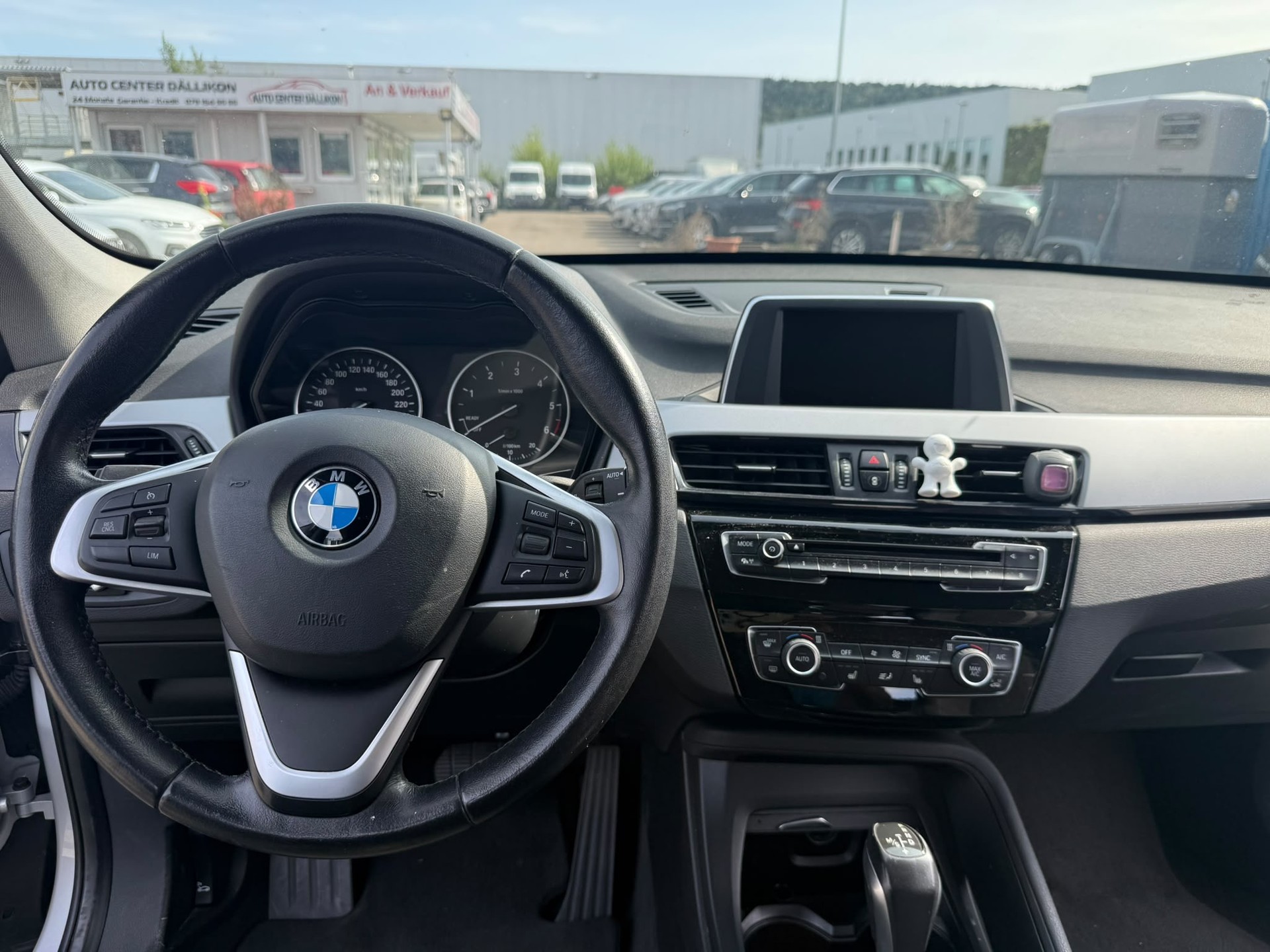 BMW X1 xDrive 18d Sport Line Steptronic-image-4