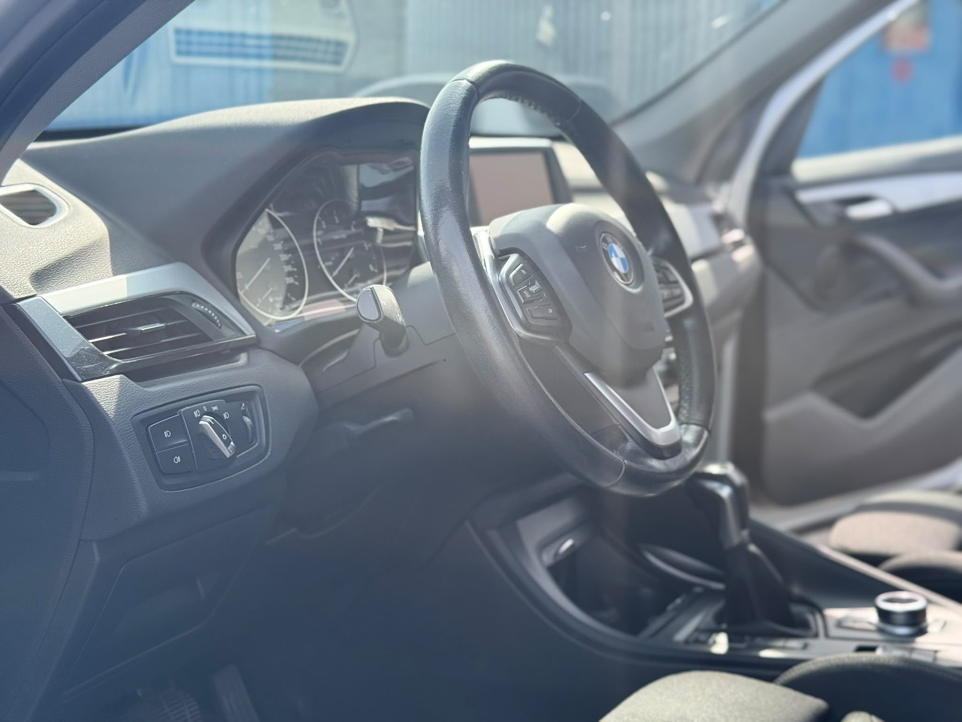 BMW X1 xDrive 18d Sport Line Steptronic-image-5