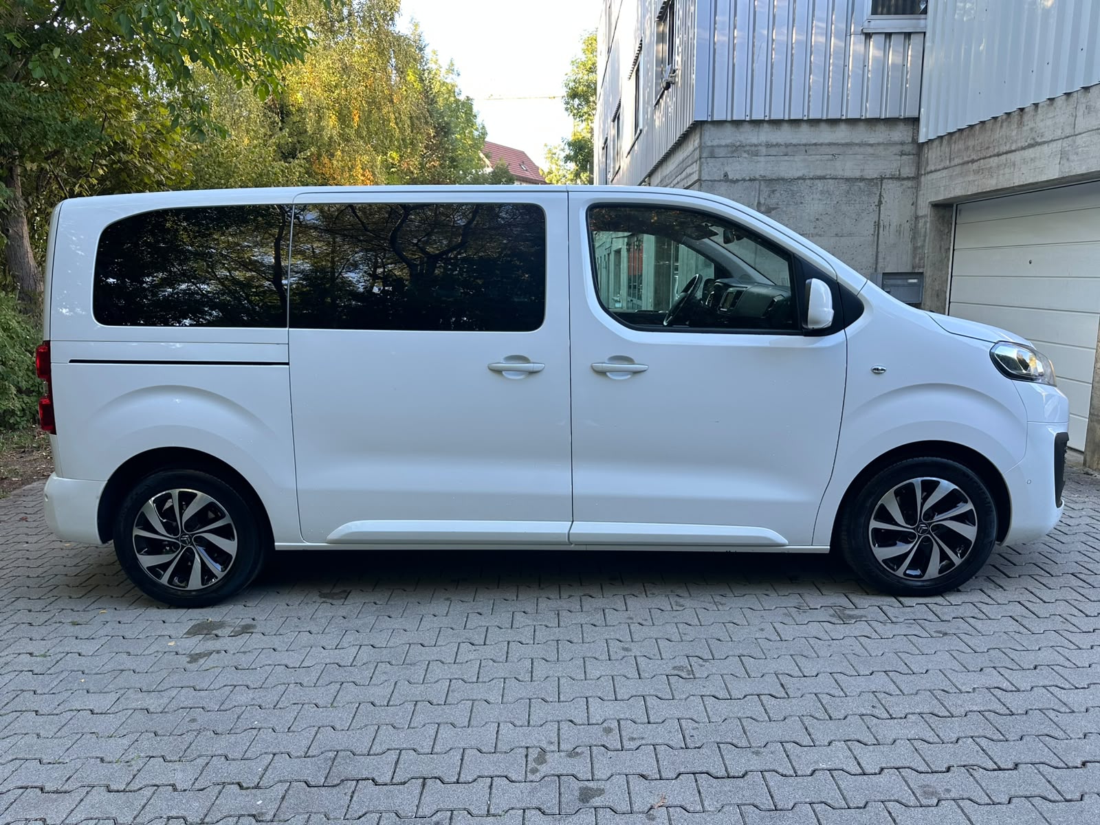 CITROEN Spacetourer 2.0 BlueHDi ShineM EAT-image-7