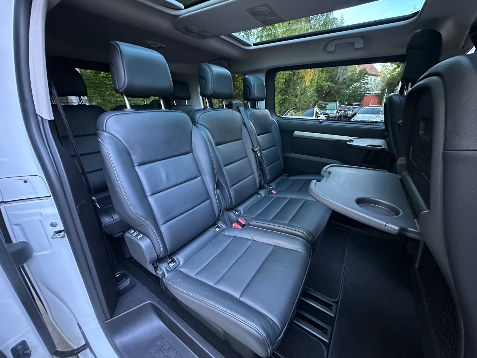 CITROEN Spacetourer 2.0 BlueHDi ShineM EAT-image-21
