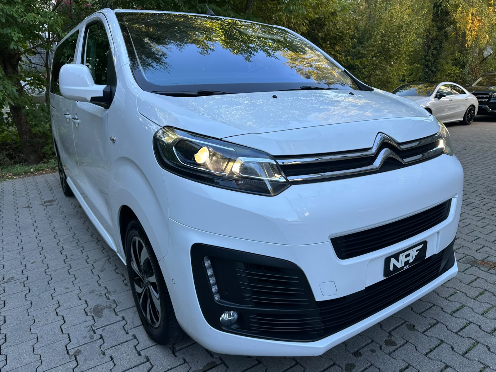 CITROEN Spacetourer 2.0 BlueHDi ShineM EAT-image-9