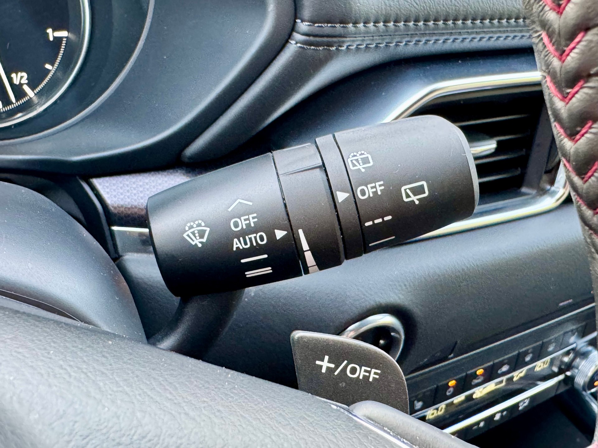 MAZDA CX-5 SKYACTIV-D 184 Homura AWD Automat-image-28