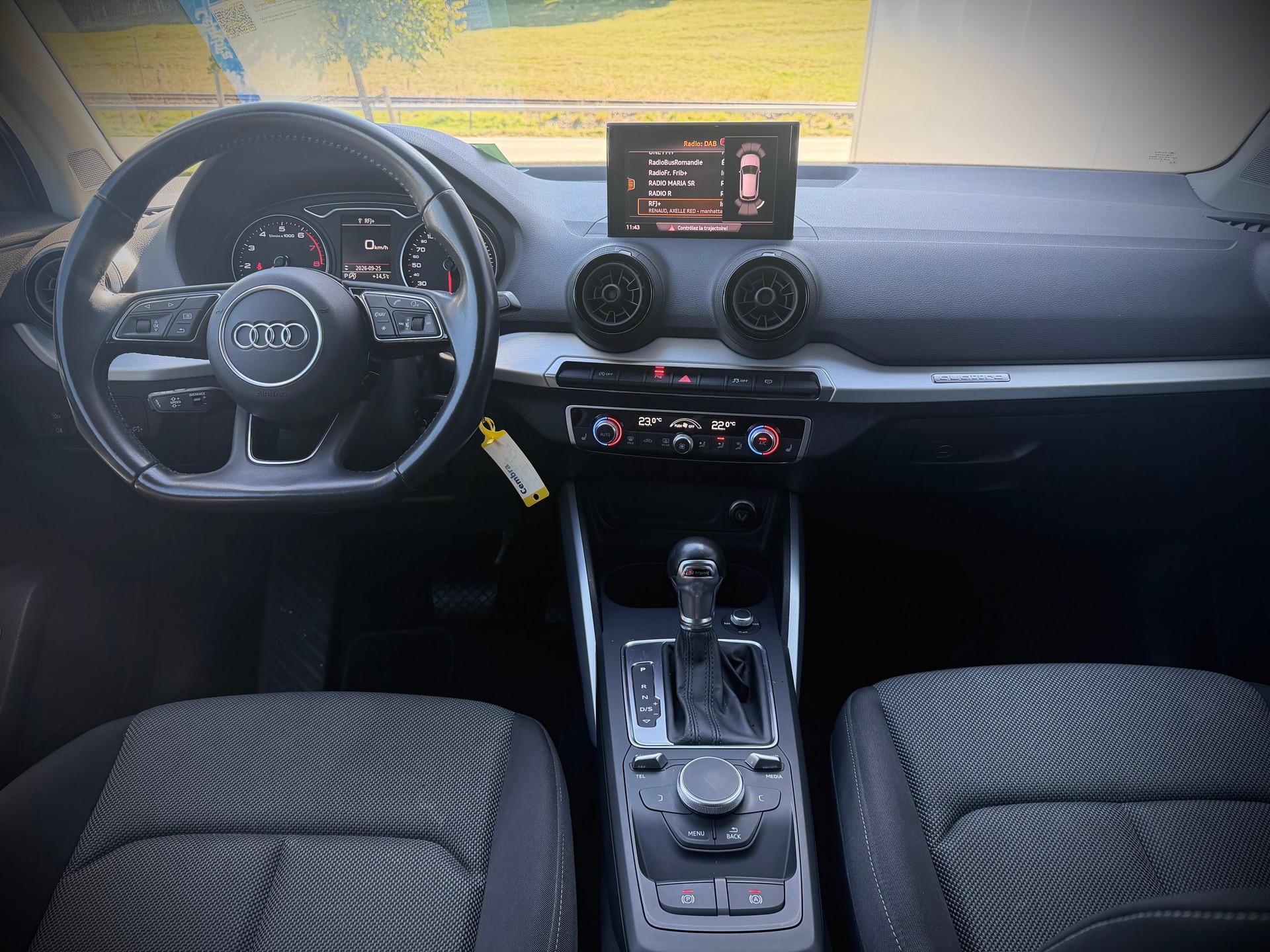 AUDI Q2 2.0 TFSI sport quattro S-tronic-image-7