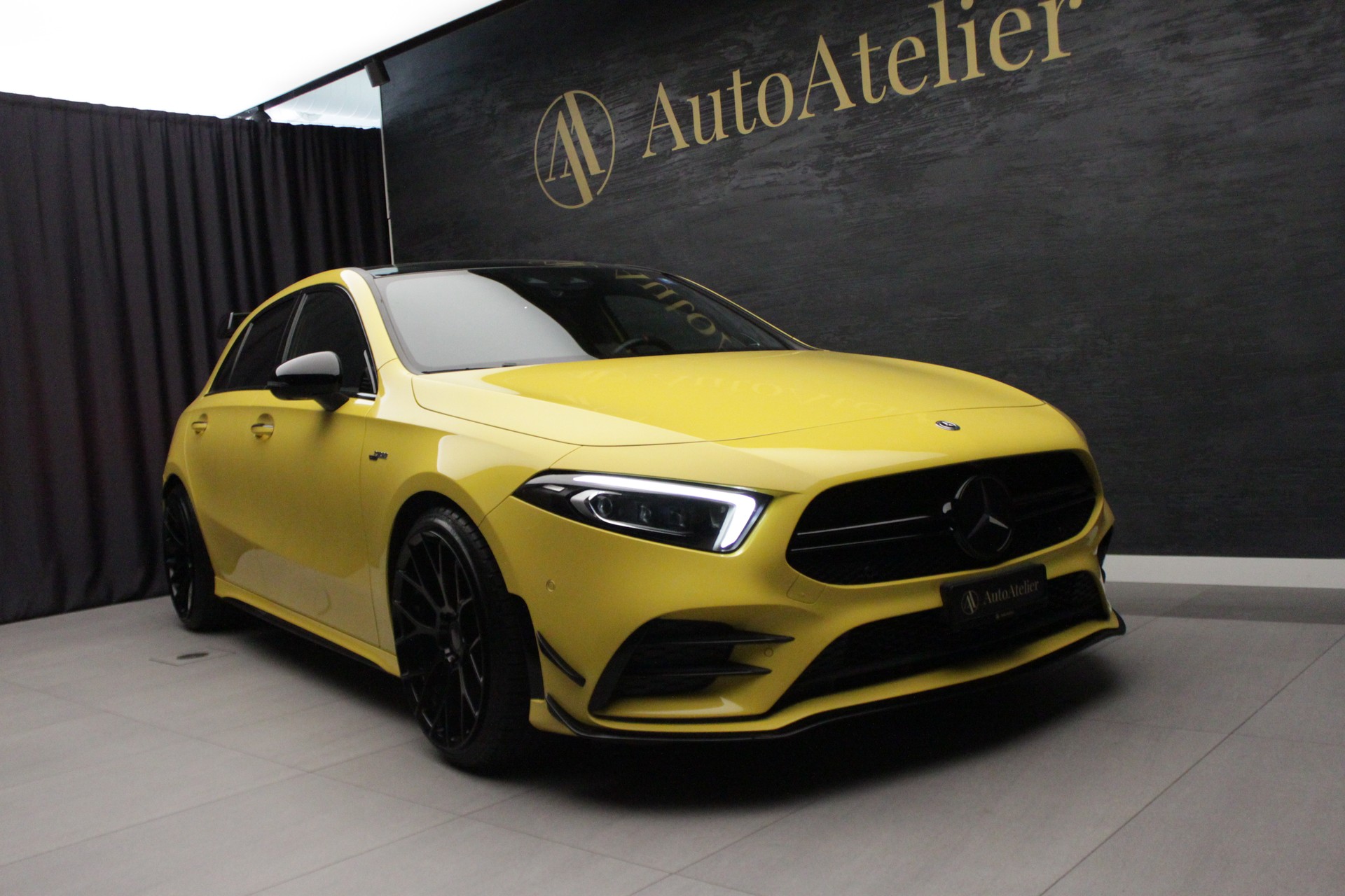 MERCEDES-BENZ A 35 AMG 4Matic Speedshift-image-3