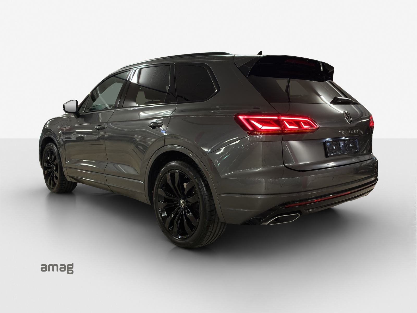 VW Touareg 3.0 TDI R Line Tiptronic-showroom-element-2