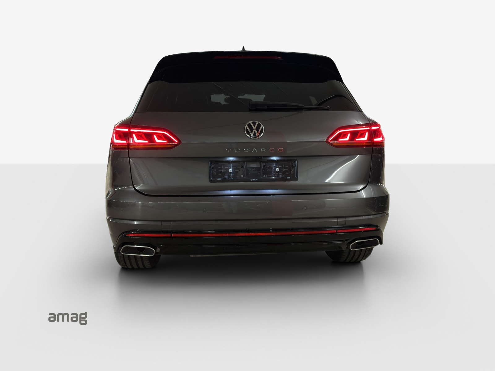VW Touareg 3.0 TDI R Line Tiptronic-showroom-element-3