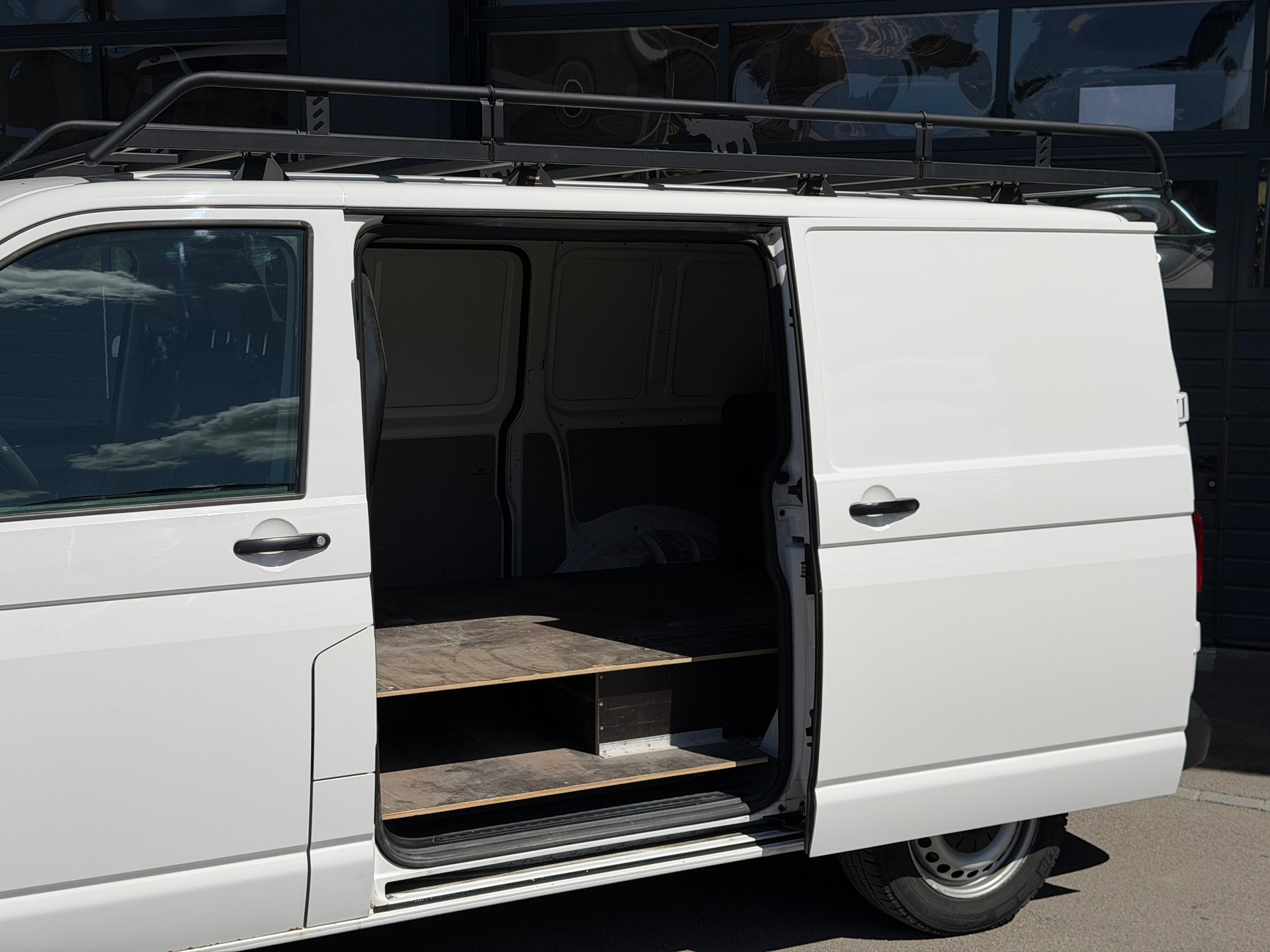 VW T6 2.0 TDI | Frisch ab MFK | Frisch ab Service | neuer DPF | Navi | Parksensoren | Klima | Dachträger-image-4