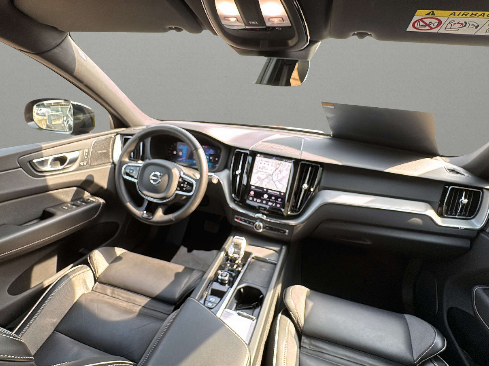VOLVO XC60 B4 Diesel Mild Hybrid AWD Plus Dark Geartronic-image-15