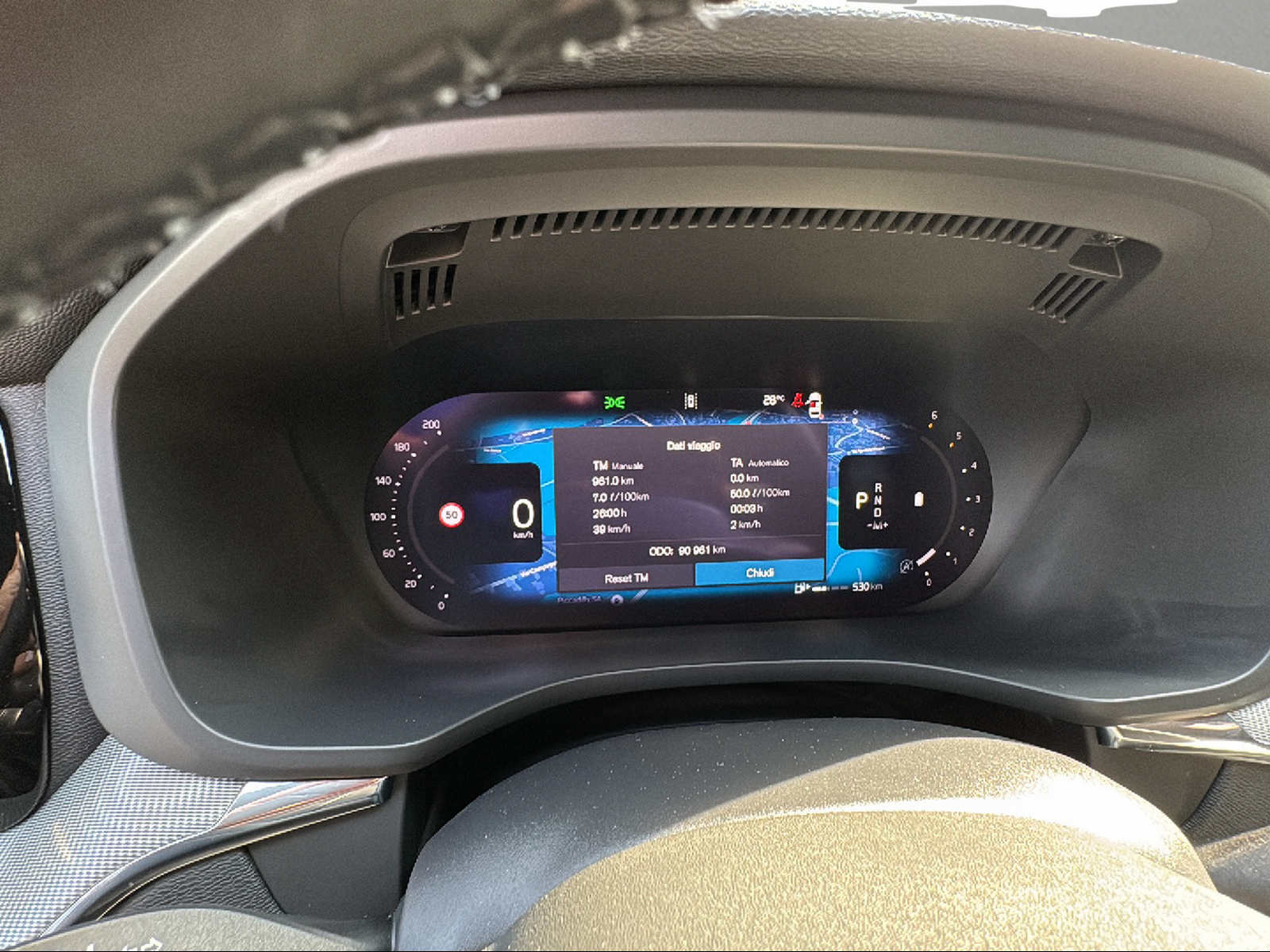 VOLVO XC60 B4 Diesel Mild Hybrid AWD Plus Dark Geartronic-image-11