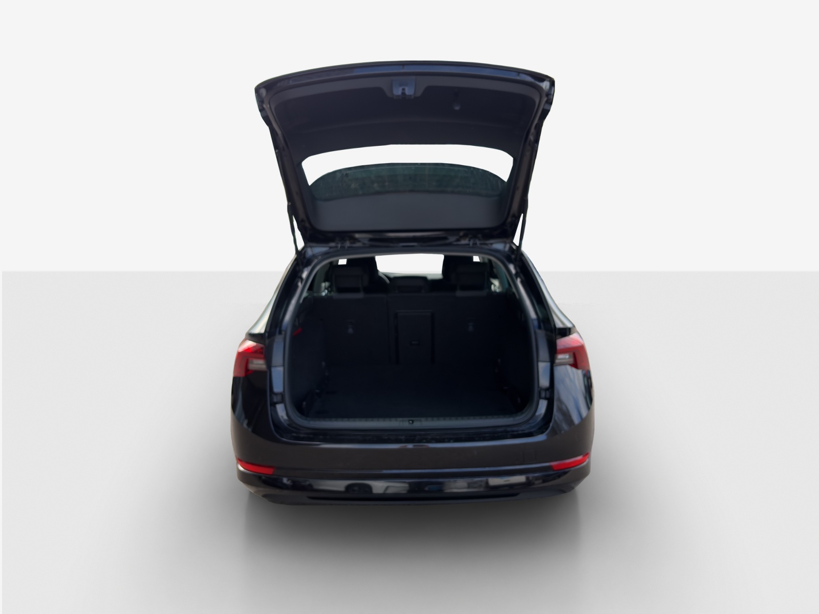 SKODA Octavia Combi 2.0 TSI Style DSG 4x4-image-12