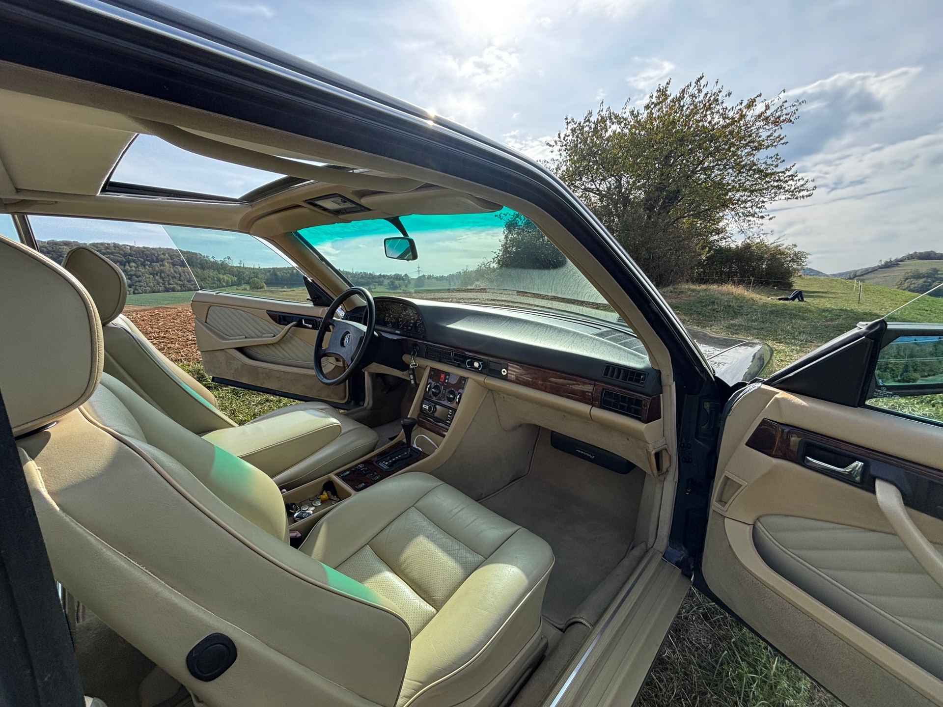 MERCEDES-BENZ 420 SEC-image-10