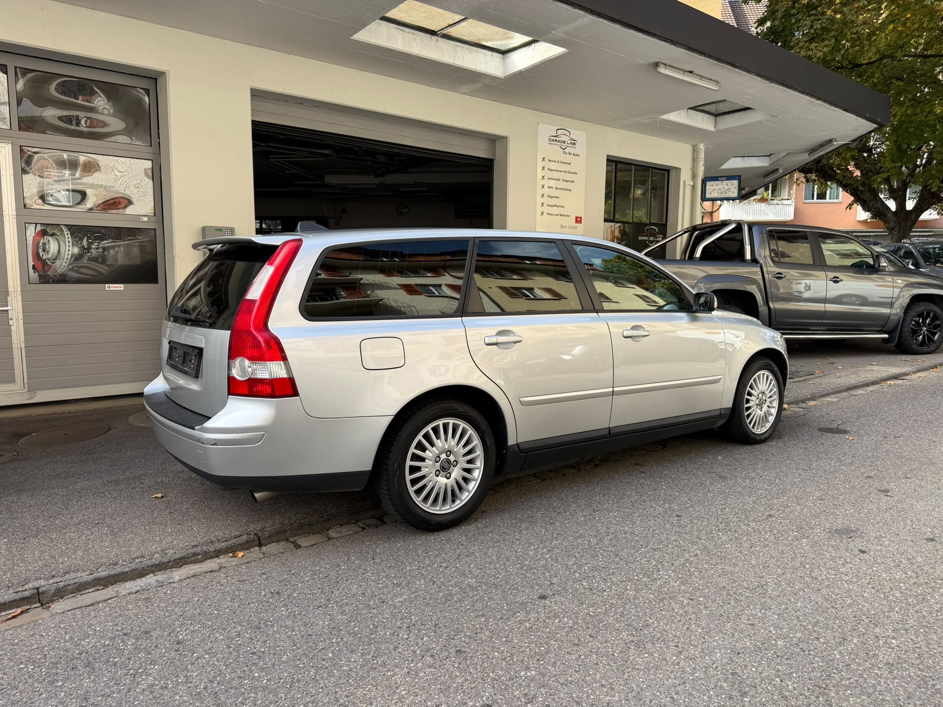 VOLVO V50 T5 Summum-image-3