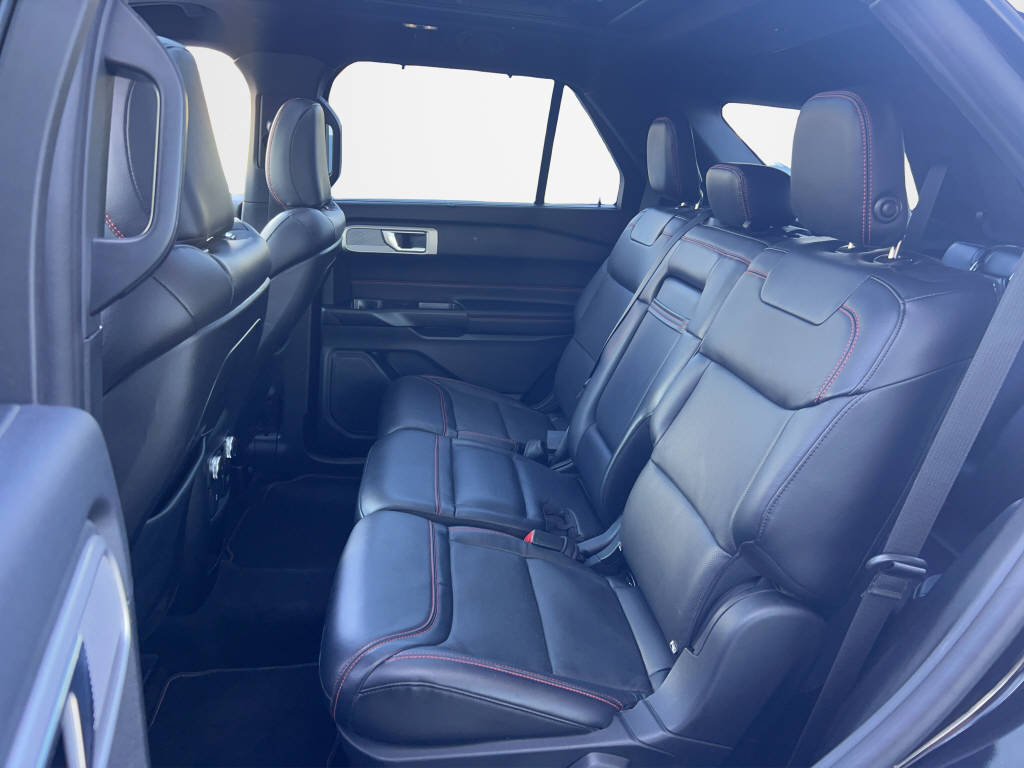 FORD Explorer 3.0 V6 Plug-in Hybrid ST-Line-image-14