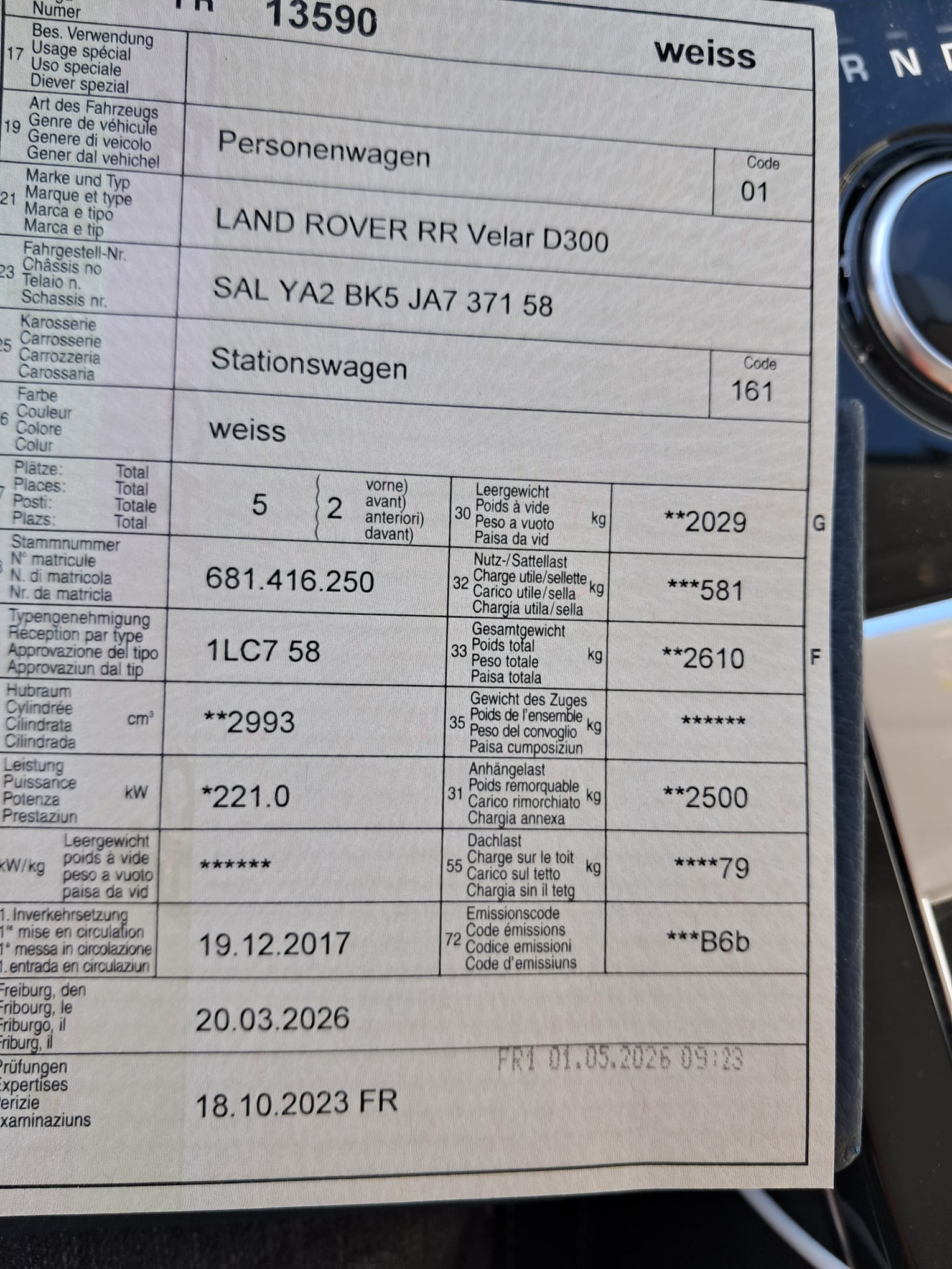 LAND ROVER 3.0 D 300 R-Dynamic HSE-image-10