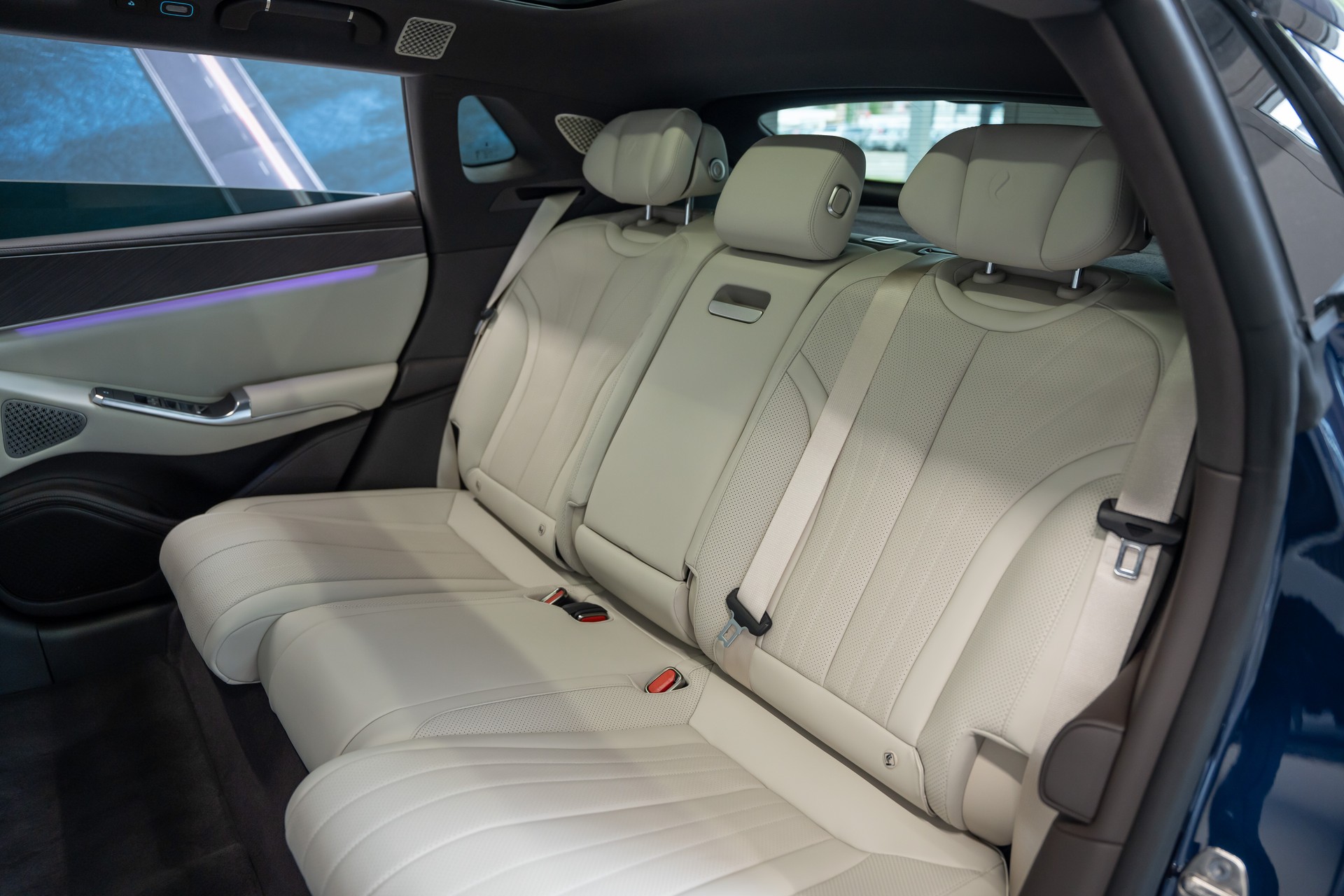 DENZA Z9 GT AWD EV-image-12