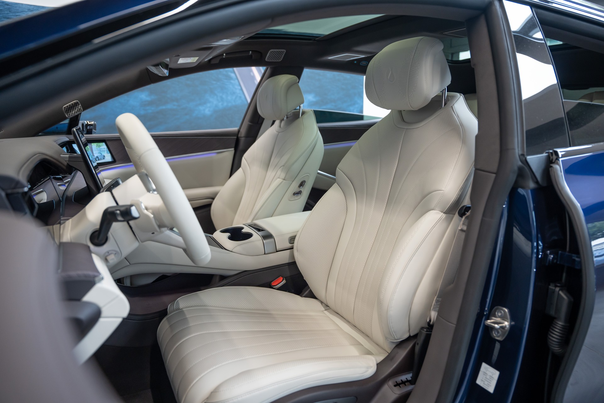 DENZA Z9 GT AWD EV-image-9