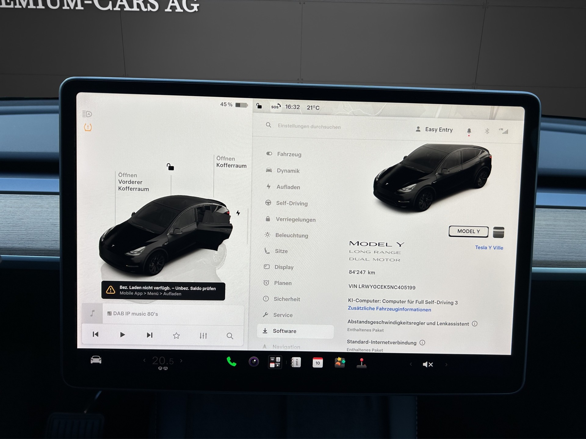 TESLA Model Y Long Range Dual Motor AWD / Model 2023-image-8