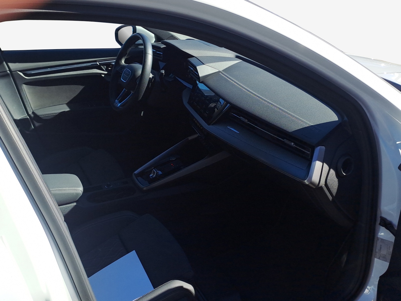 AUDI A3 Sportback 35 TFSI S line Attraction S-tronic-image-13