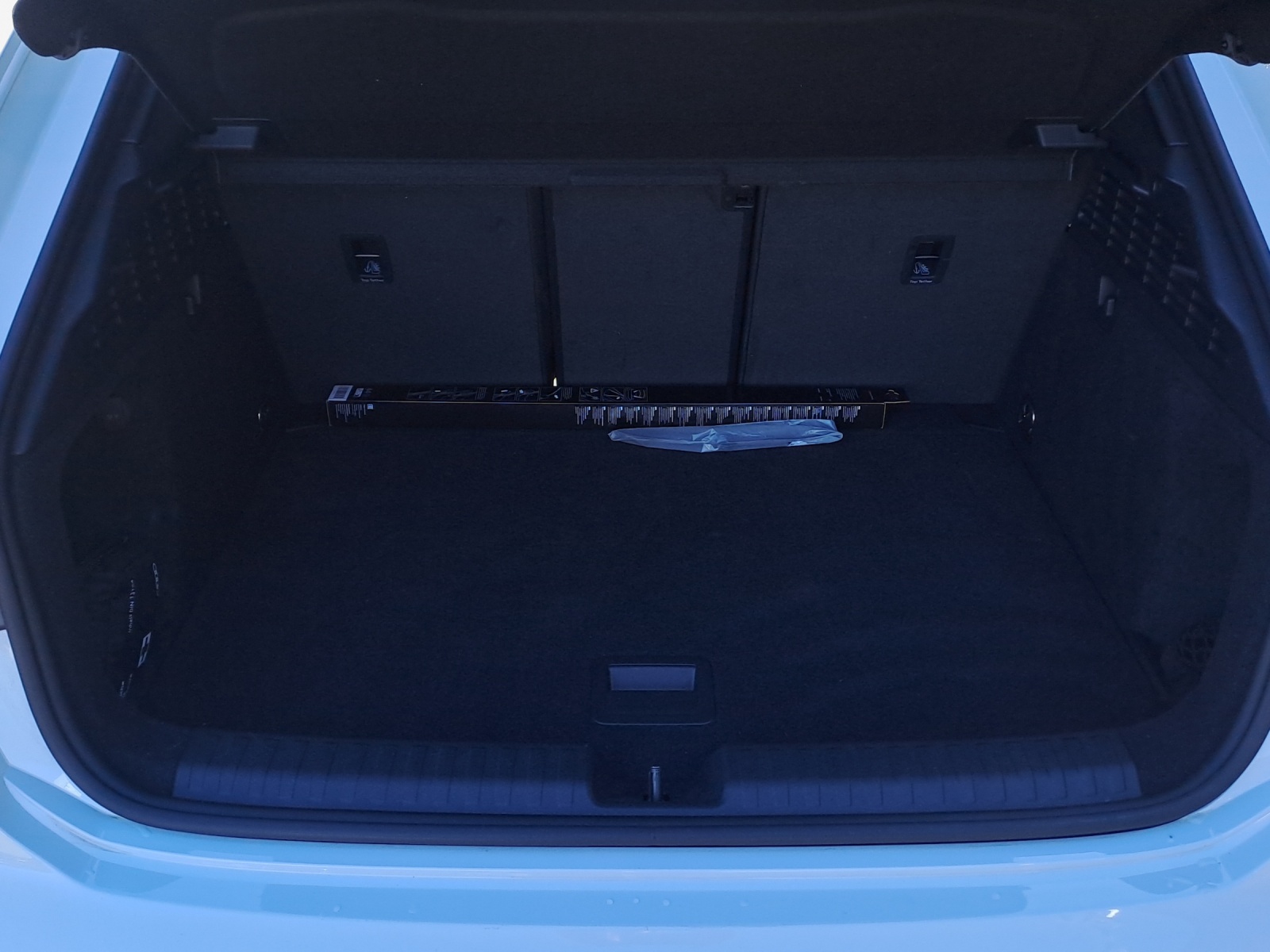 AUDI A3 Sportback 35 TFSI S line Attraction S-tronic-image-12