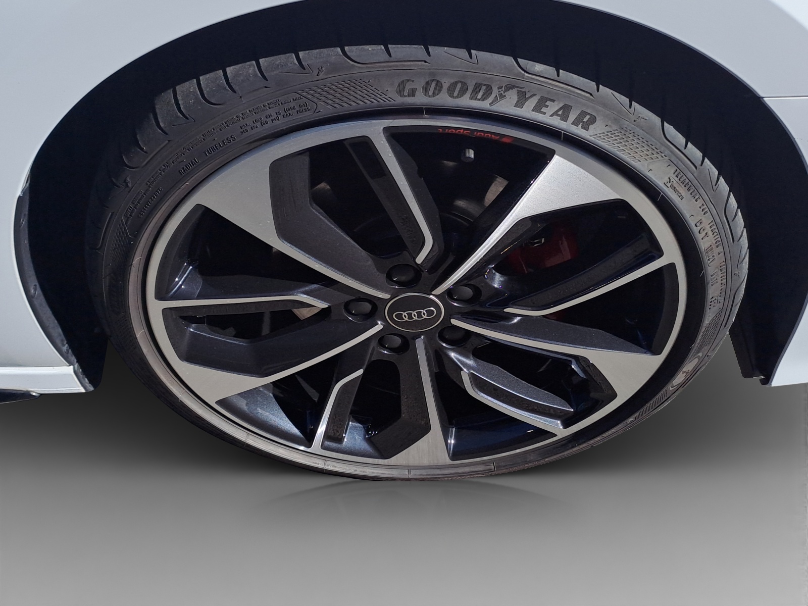 AUDI A3 Sportback 35 TFSI S line Attraction S-tronic-image-14