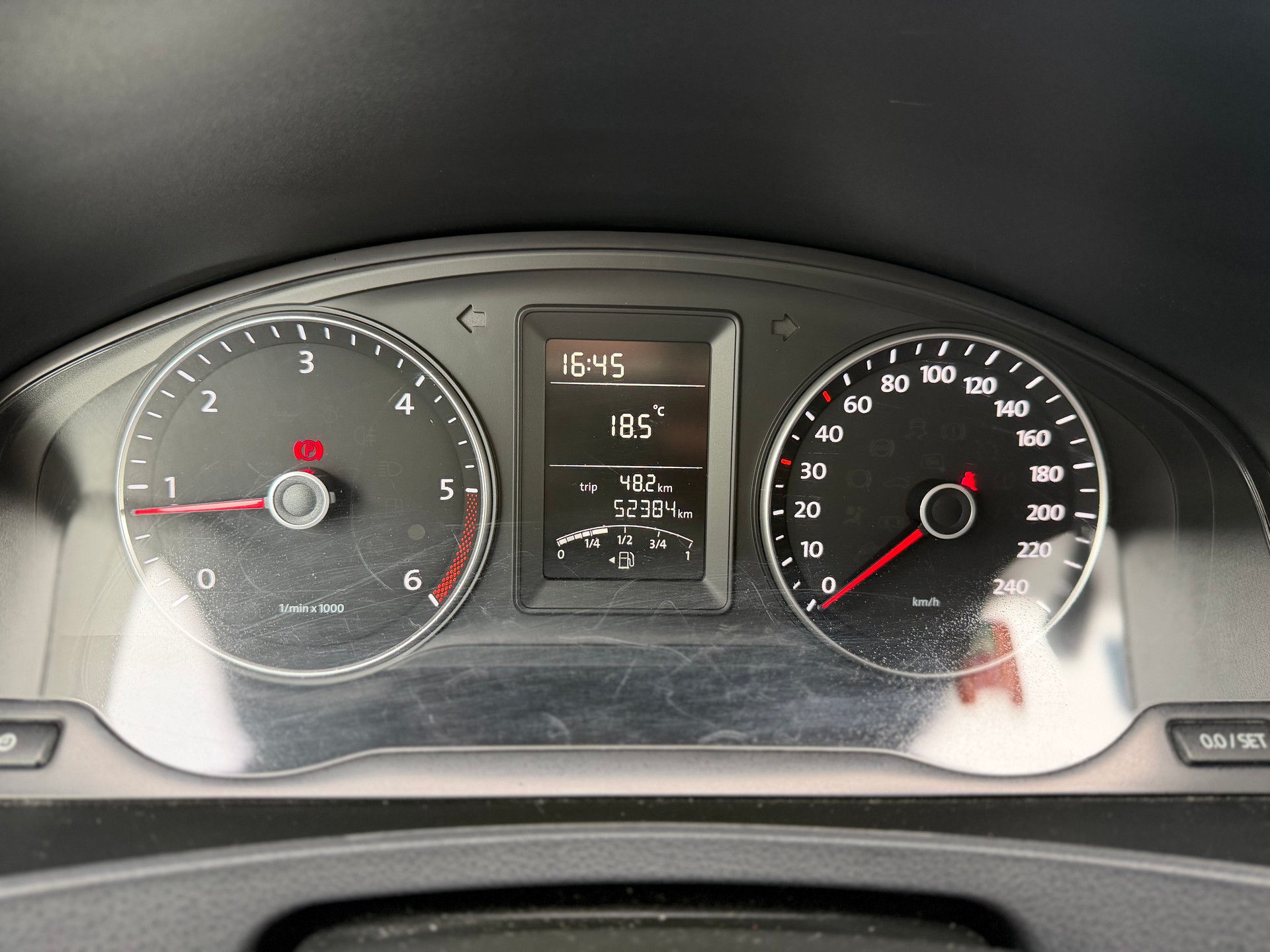 VW T5 2.0 TDI 52.000km Frish Ab Mfk-image-10