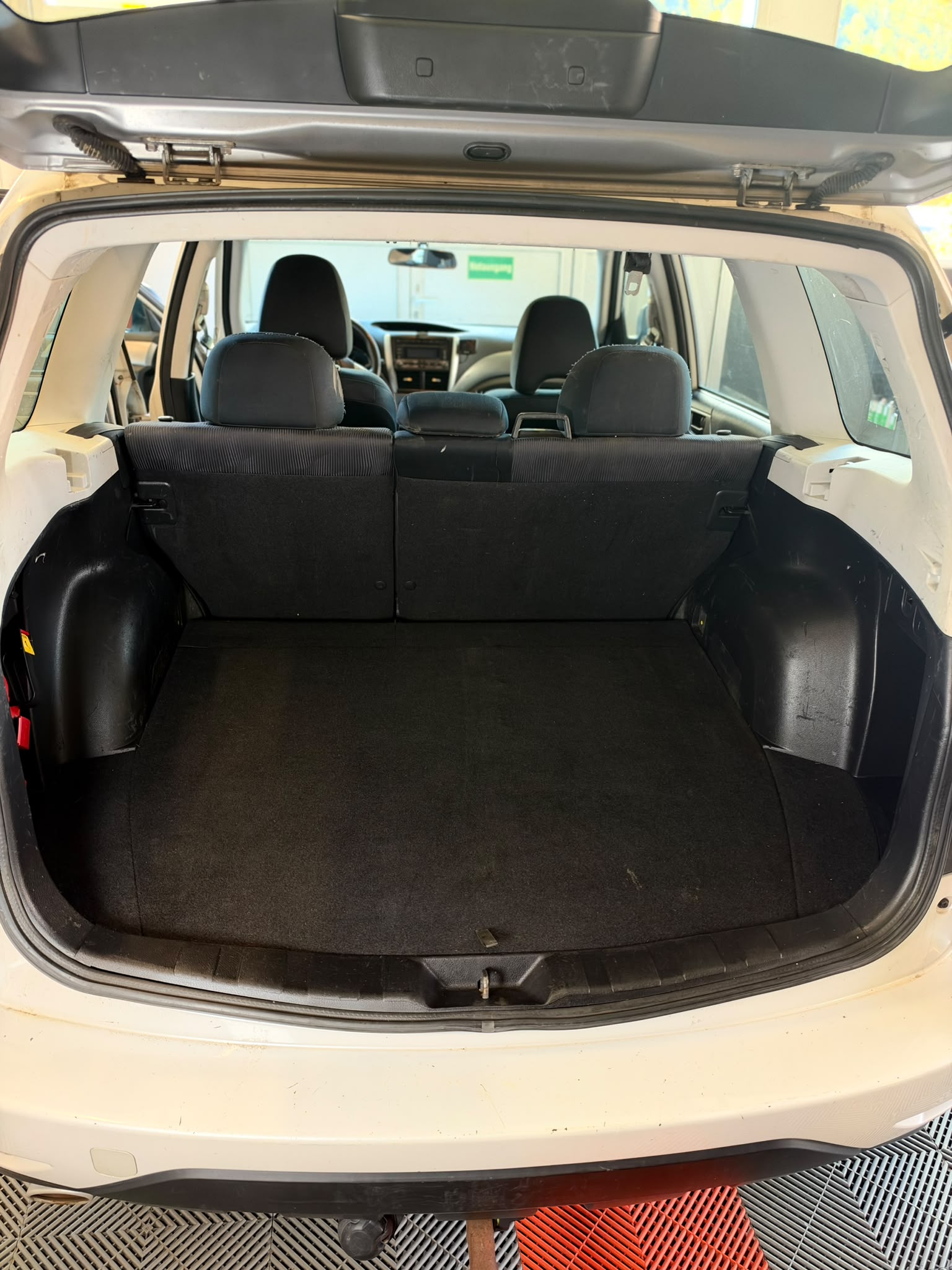 SUBARU Forester 2.0X Swiss Automatic-image-17