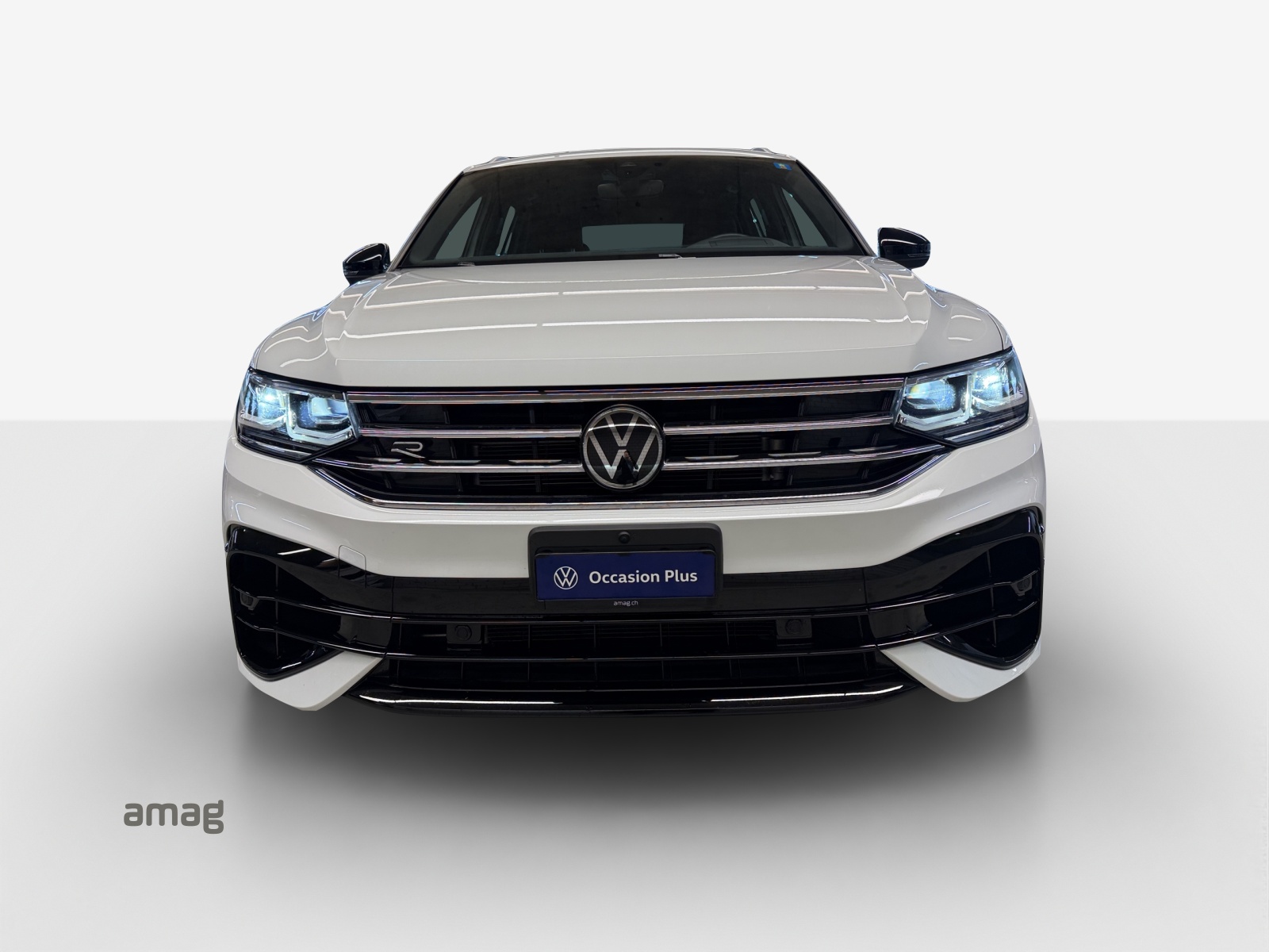 VW Tiguan 2.0TSI R 4Motion DSG-image-6