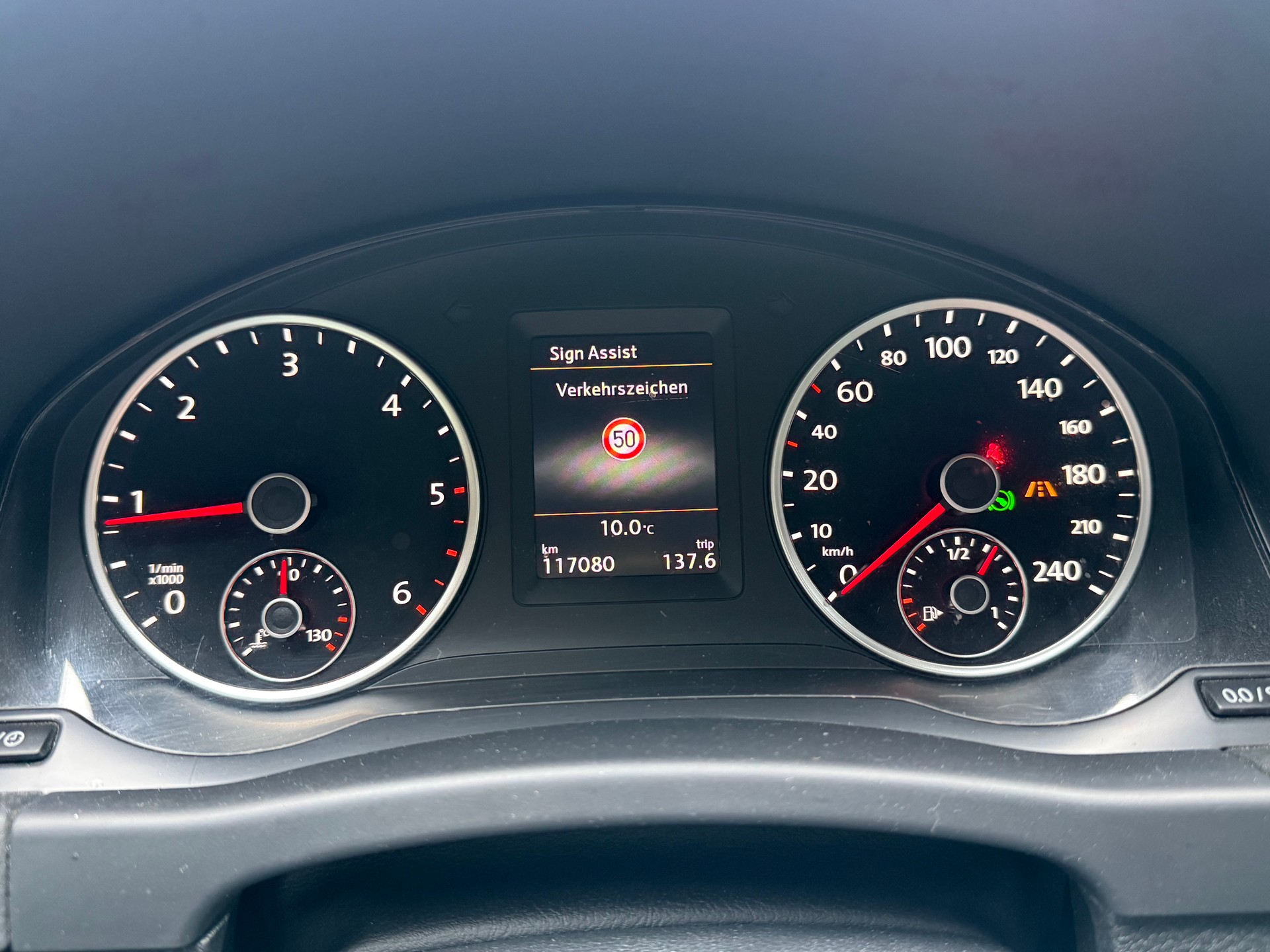 VW Tiguan 2.0 TDI Cityscape 4Motion DSG-image-8