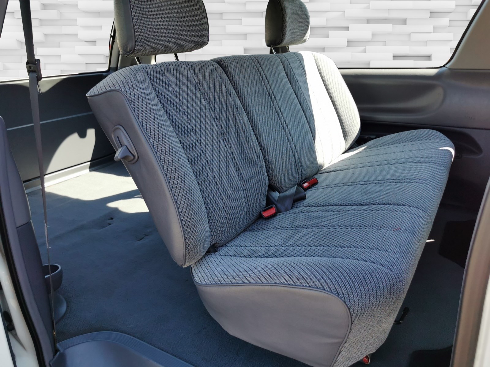 TOYOTA Previa XE 4x2-image-12
