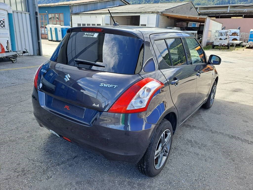SUZUKI Swift 1.2i 16V PizSulai 4x4-image-4