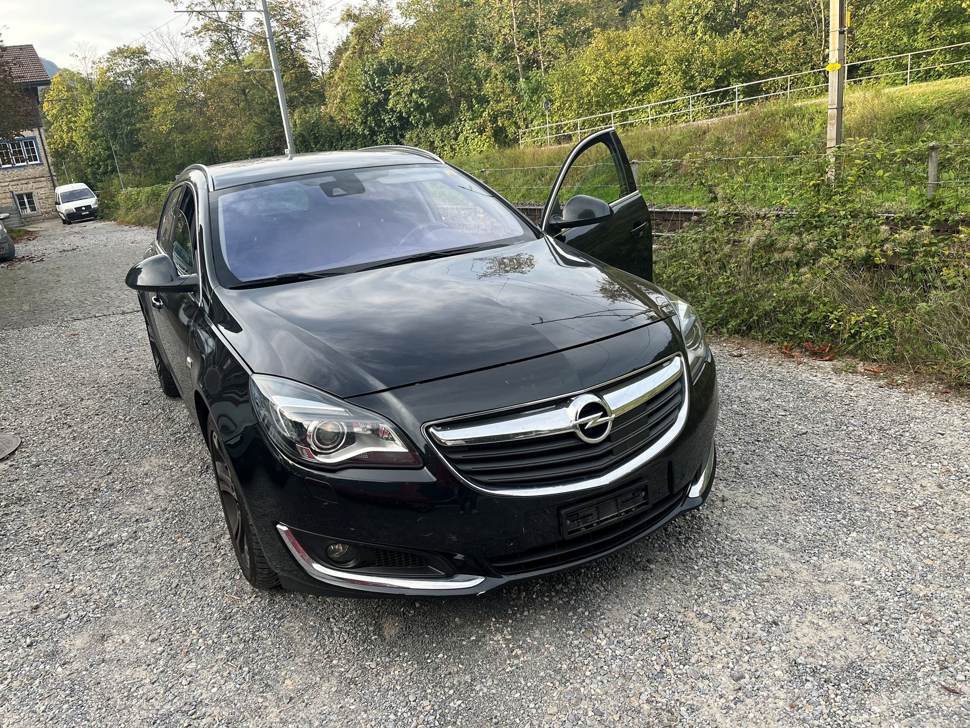 OPEL Insignia Sports Tourer 2.0 CDTI Cosmo Automatic-image-0