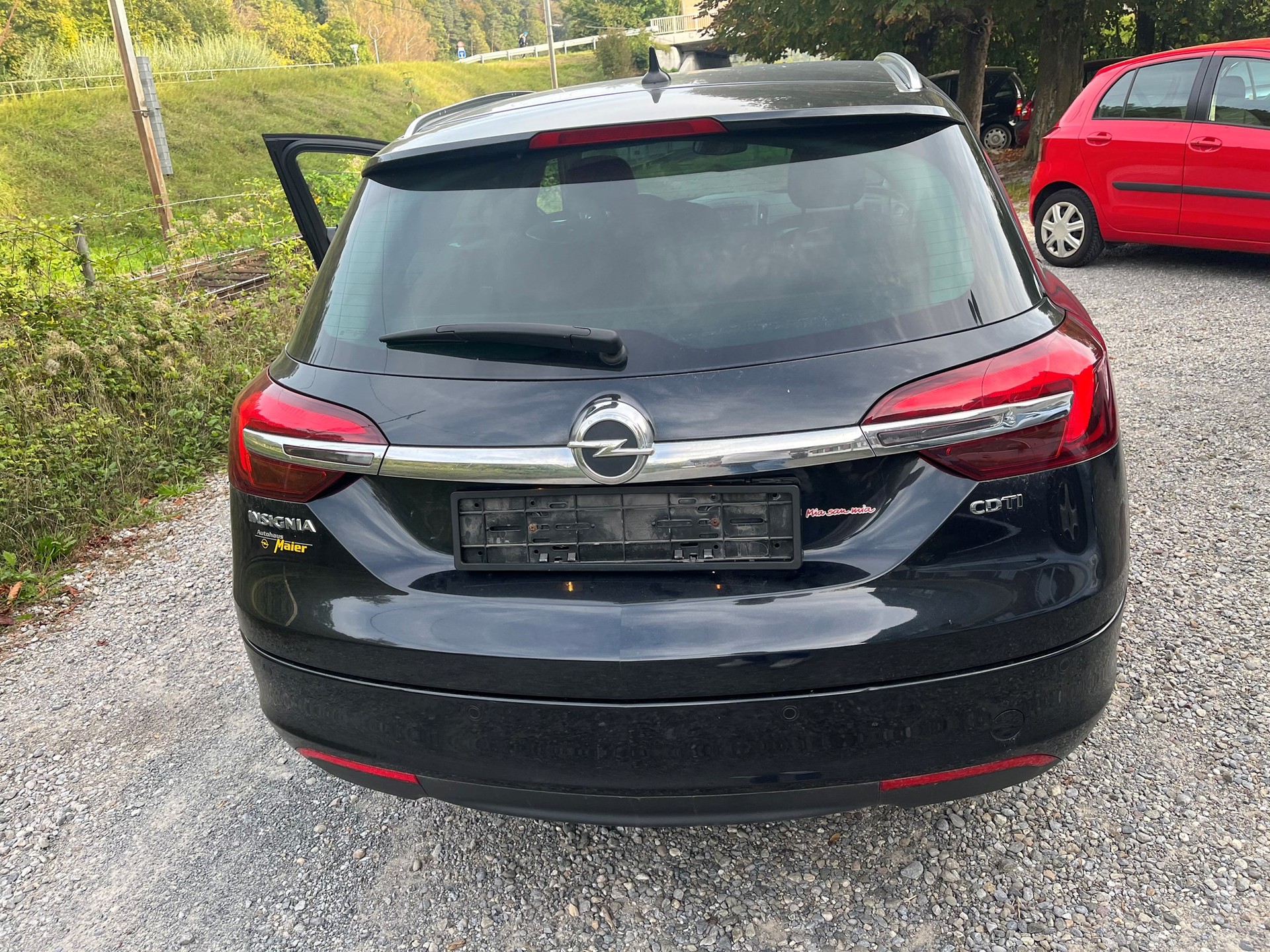 OPEL Insignia Sports Tourer 2.0 CDTI Cosmo Automatic-image-3