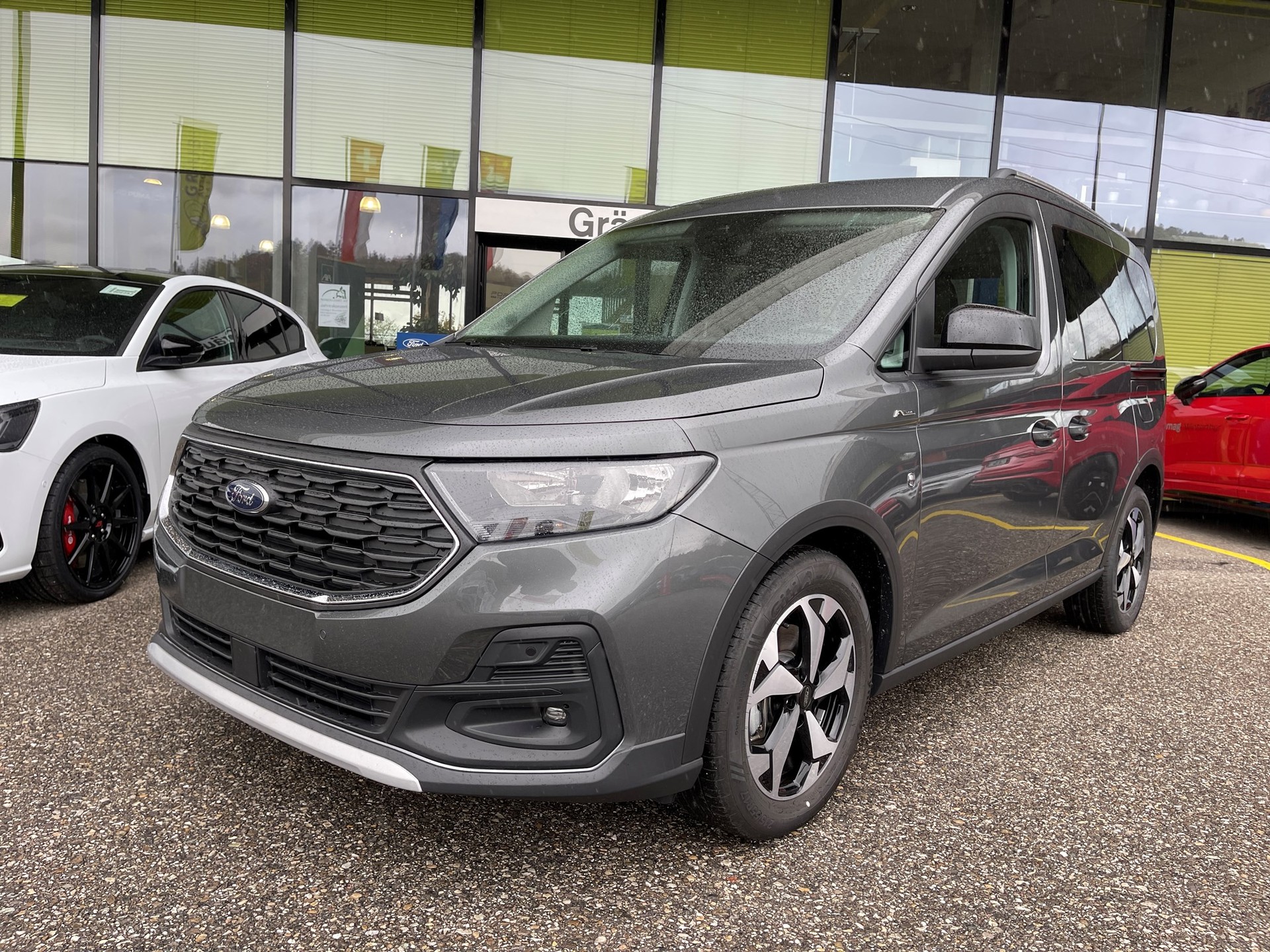 FORD Tourneo Connect 2.0 EcoBlue Active-image-1
