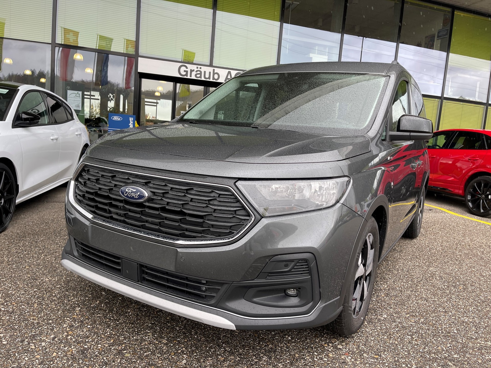 FORD Tourneo Connect 2.0 EcoBlue Active-image-2