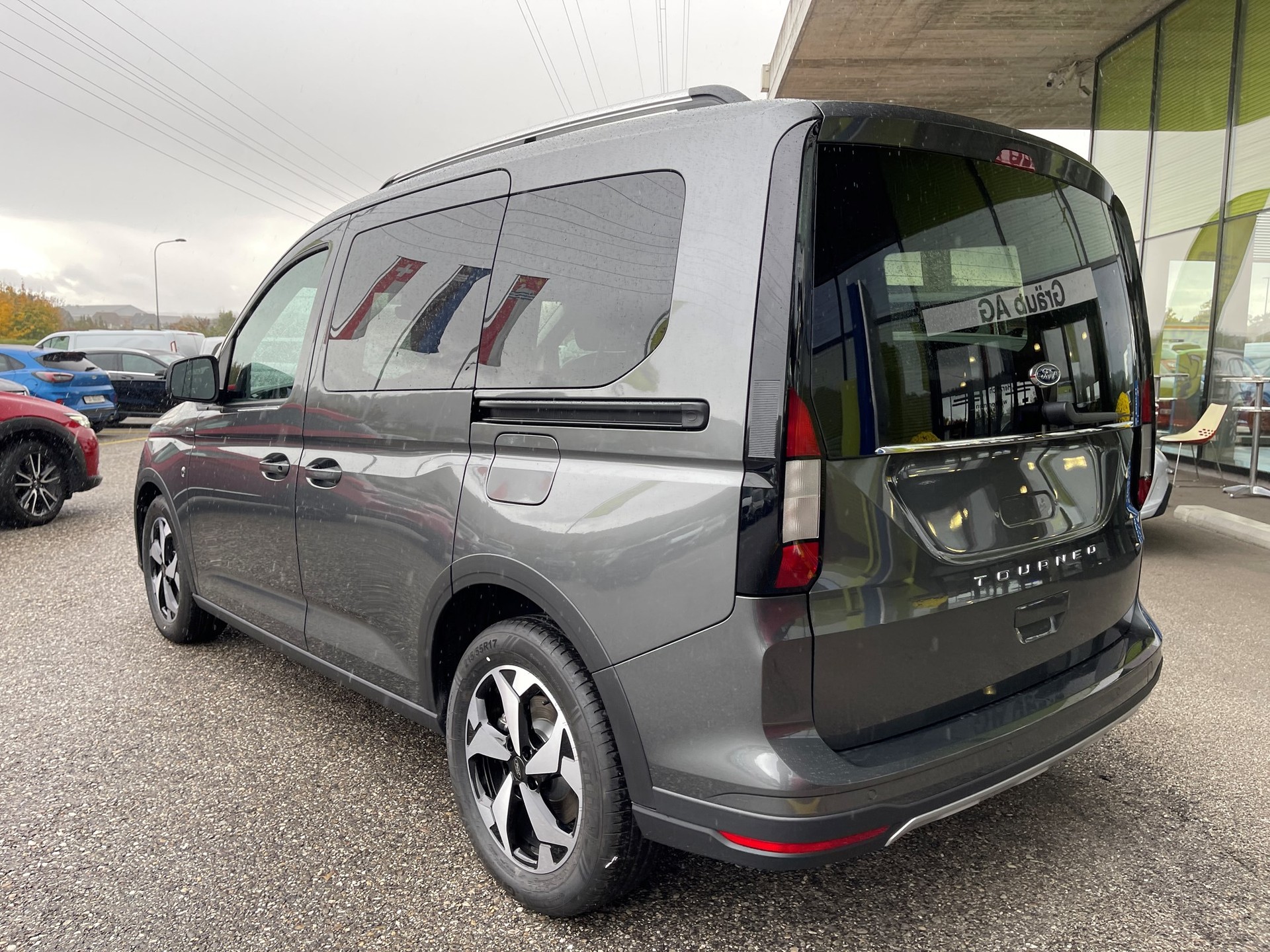 FORD Tourneo Connect 2.0 EcoBlue Active-image-6