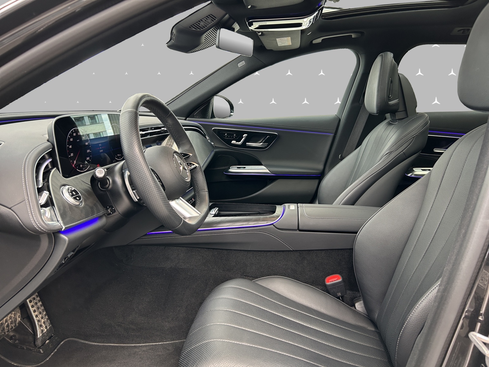 MERCEDES-BENZ E 300 de 4Matic AMG Line 9G-Tronic-image-8