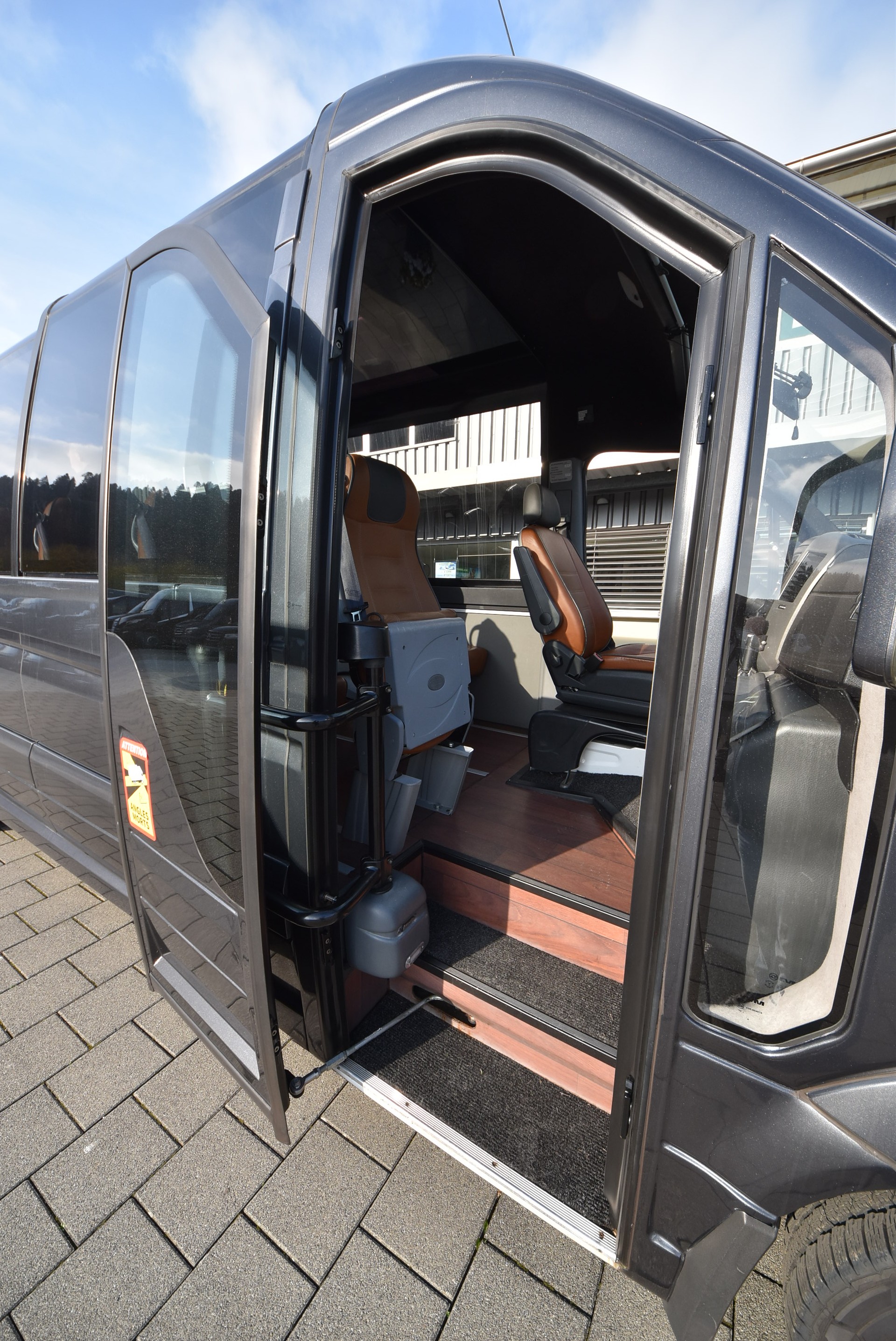 MERCEDES-BENZ Sprinter 519 Blue Tec-image-6