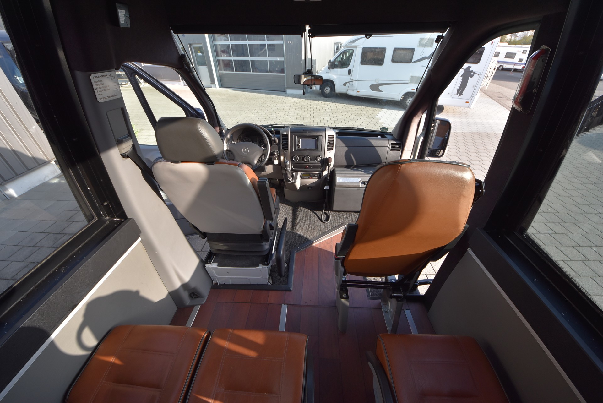 MERCEDES-BENZ Sprinter 519 Blue Tec-image-10