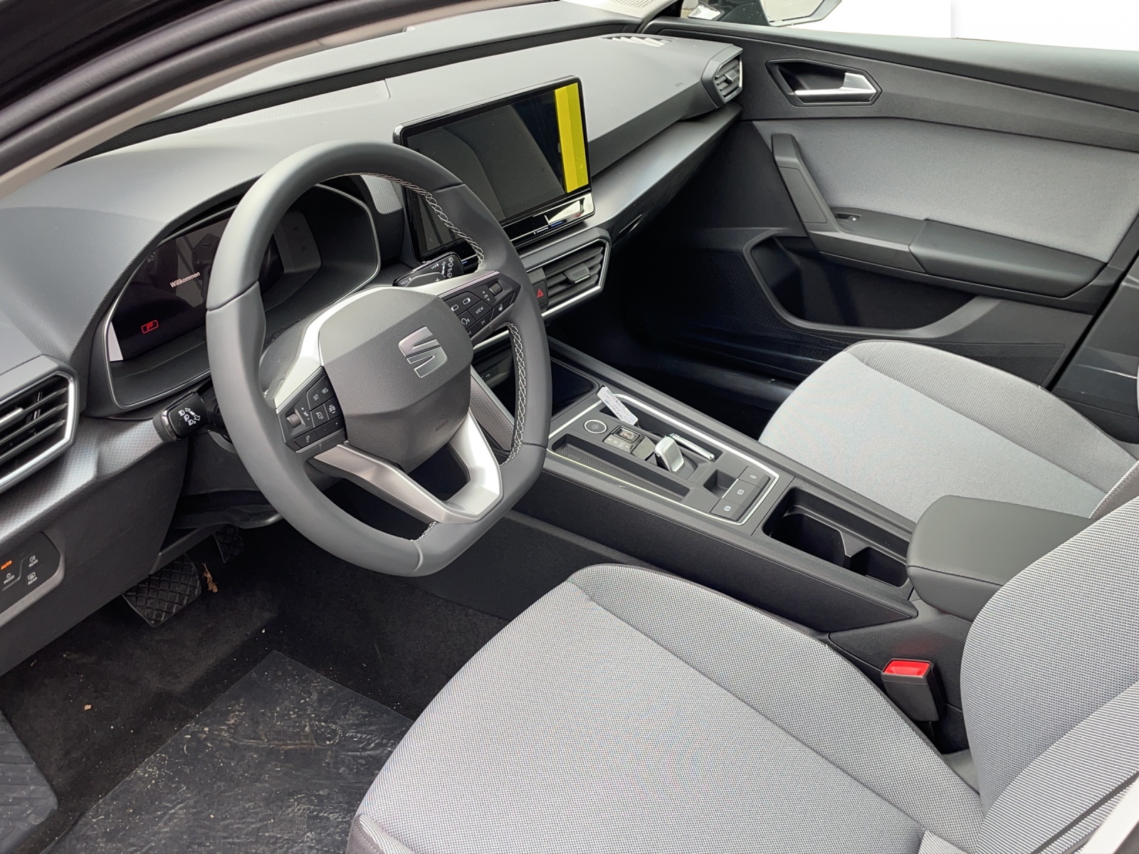 SEAT Leon ST 2.0 TDI EVO DSG 4Drive Style-image-4