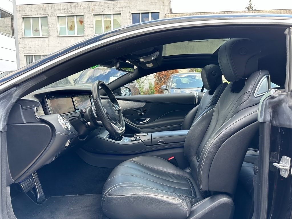 MERCEDES-BENZ S 500 Coupé 4Matic 7G-Tronic-image-4
