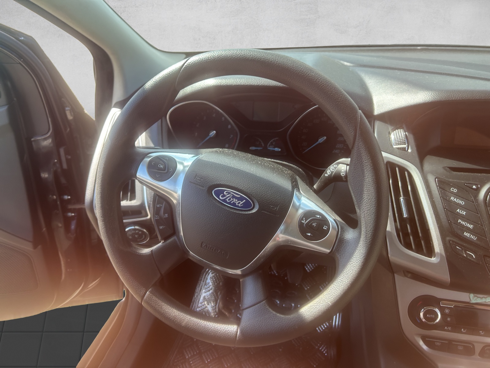 FORD Focus 1.0 SCTi Trend-image-10