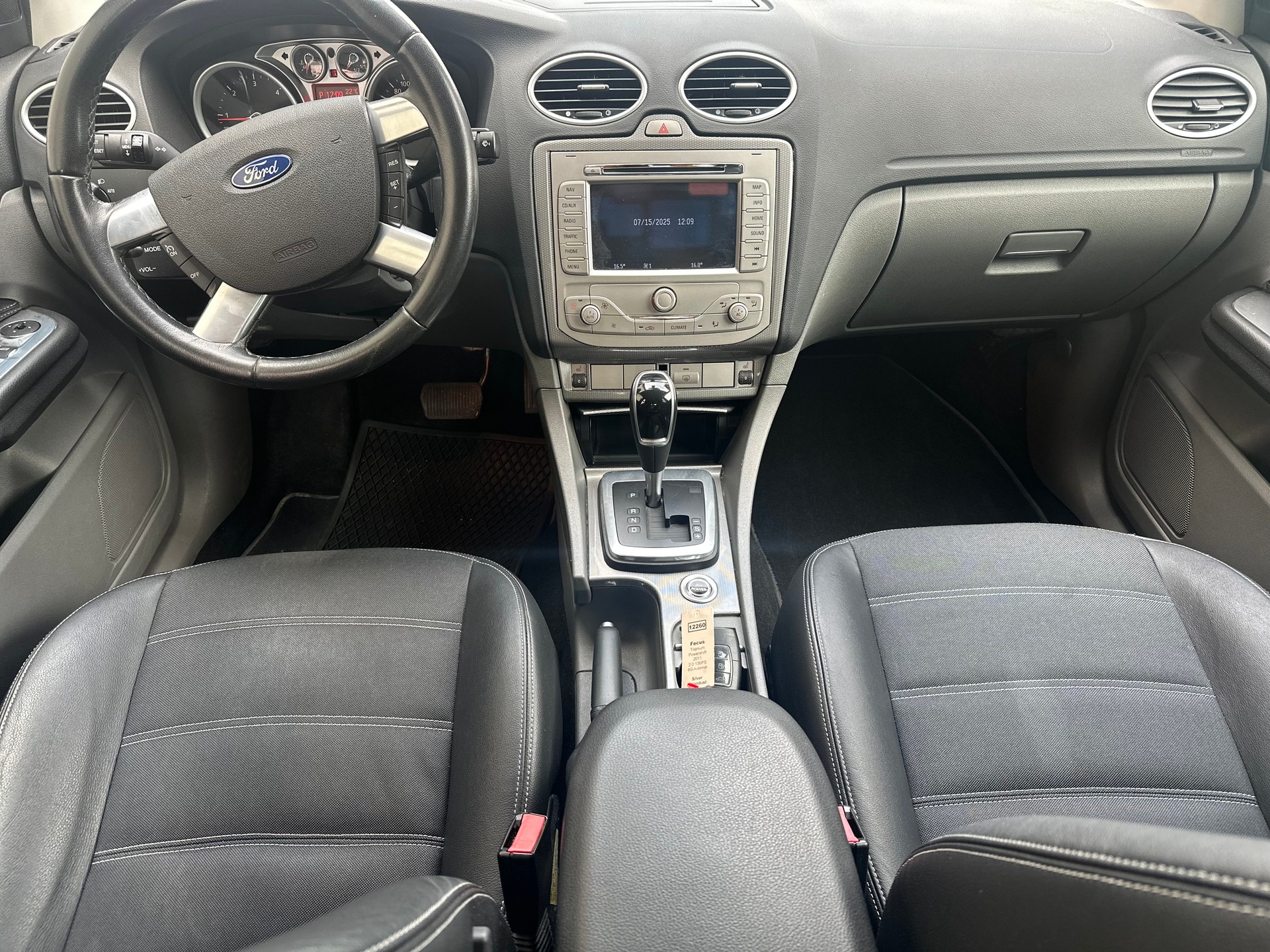 FORD Focus 2.0 TDCi Titanium PowerShift-image-12