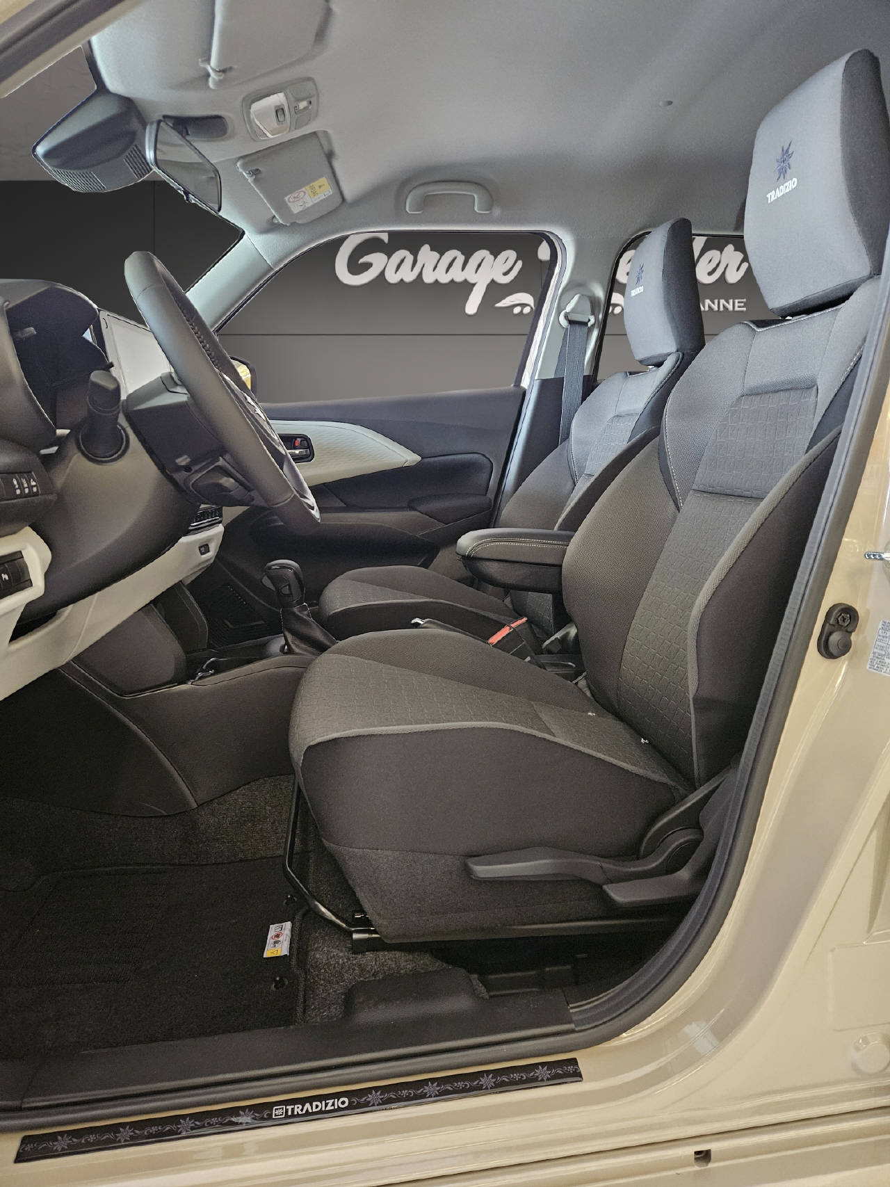 SUZUKI Swift 1.2 Tradizio Hybrid-image-2
