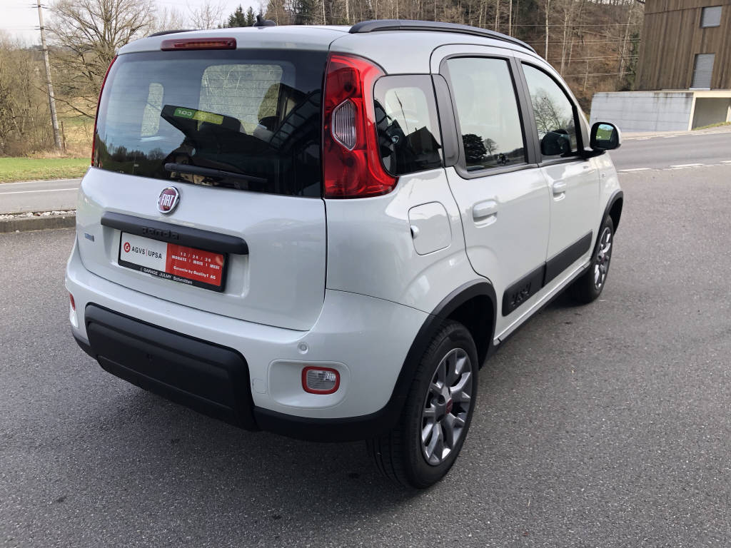 FIAT Panda 0.9 TA 4x4 Climbing-showroom-element-3