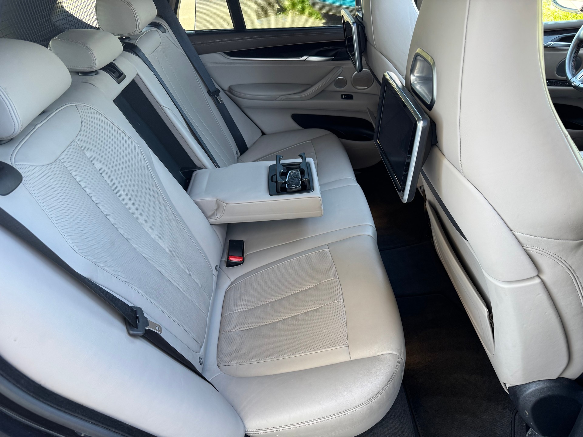 BMW X5M Steptronic-image-7