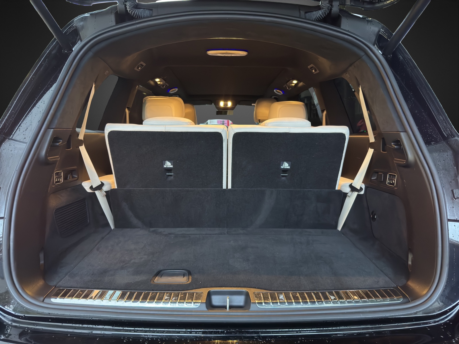 MERCEDES-BENZ GLS 63 4Matic+ TCT 9G-image-13